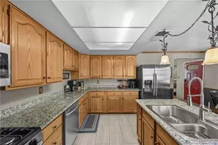 904 E Fairway Blvd, Big Bear City, CA 92314 - Photo 17