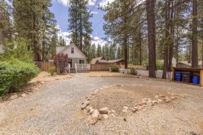 204 W Mojave Boulevard, Big Bear City, CA 92314 - Photo 19