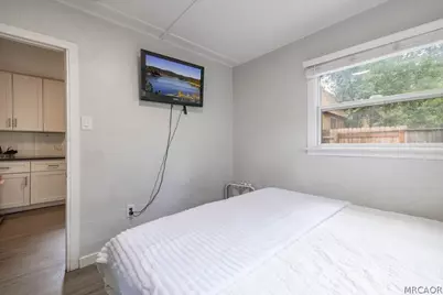 204 W Mojave Boulevard, Big Bear City, CA 92314 - Photo 31