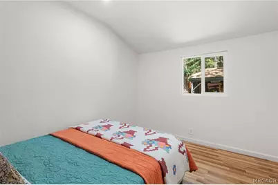 925 W Rainbow Boulevard, Big Bear City, CA 92314 - Photo 15