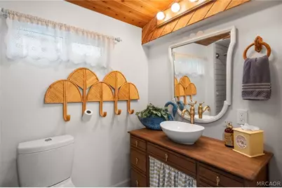 925 W Rainbow Boulevard, Big Bear City, CA 92314 - Photo 17