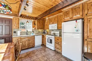 108 W Aeroplane Blvd, Big Bear City, CA 92314 - Photo 9