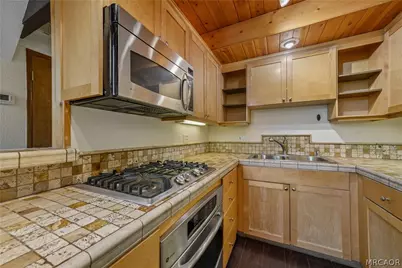 265 S Eagle Drive, Big Bear Lake, CA 92315 - Photo 13