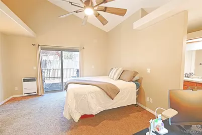 142 Leonard Lane, Sugarloaf, CA 92386 - Photo 13