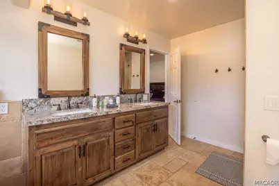 40034 Lakeview Drive, Big Bear Lake, CA 92315 - Photo 31
