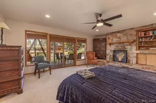 40034 Lakeview Dr, Big Bear Lake, CA 92315 - Photo 29
