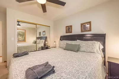40034 Lakeview Drive, Big Bear Lake, CA 92315 - Photo 45