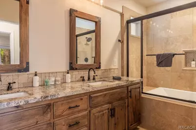 40034 Lakeview Drive, Big Bear Lake, CA 92315 - Photo 35