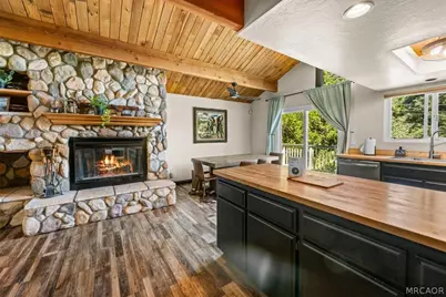 30942 Old City Creek Road, Running Springs, CA 92382 - Photo 9