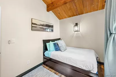 30942 Old City Creek Road, Running Springs, CA 92382 - Photo 19