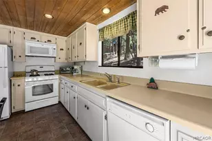 43770 Colusa Dr, Big Bear Lake, CA 92315 - Photo 21