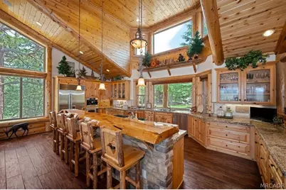 438 Starlight Circle, Big Bear Lake, CA 92315 - Photo 17