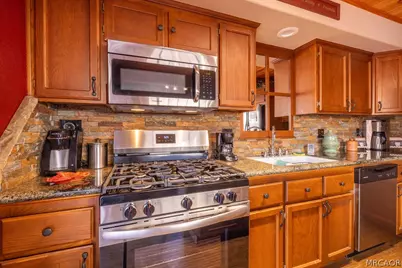 1234 Bruin Trail, Fawnskin, CA 92333 - Photo 17