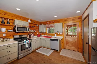 505 Barrett Way, Big Bear City, CA 92314 - Photo 13
