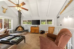 41747 Comstock Ln, Big Bear Lake, CA 92315 - Photo 17