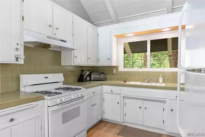 41747 Comstock Lane, Big Bear Lake, CA 92315 - Photo 23