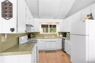 41747 Comstock Ln, Big Bear Lake, CA 92315 - Photo 21