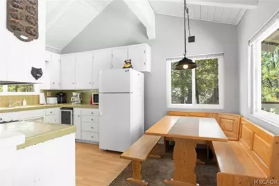 41747 Comstock Lane, Big Bear Lake, CA 92315 - Photo 19
