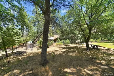 849 Ford Lane, Big Bear Lake, CA 92315 - Photo 33
