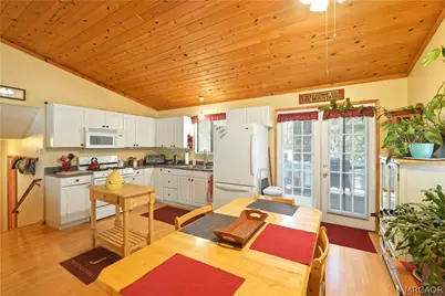849 Ford Lane, Big Bear Lake, CA 92315 - Photo 11