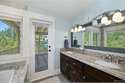 28714 Palisades Drive, Lake Arrowhead, CA 92352 - Photo 27