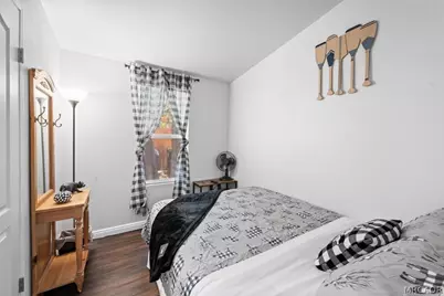 201 Maple Lane, Sugarloaf, CA 92386 - Photo 15