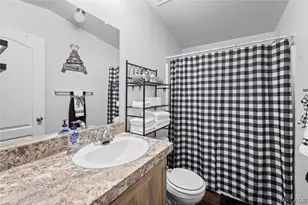 201 Maple Ln, Sugarloaf, CA 92386 - Photo 19