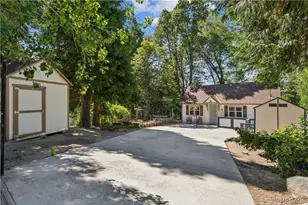 26472 Lake Forest Dr, Twin Peaks, CA 92391 - Photo 15
