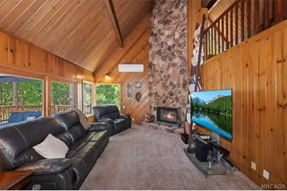 334 Highland Drive, Lake Arrowhead, CA 92352 - Photo 7