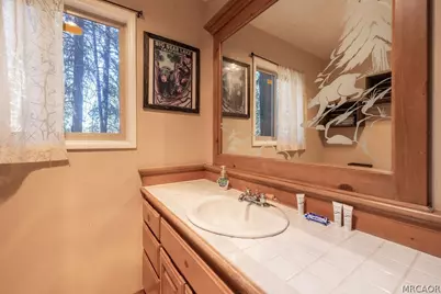 42676 La Placida Avenue, Big Bear Lake, CA 92315 - Photo 23