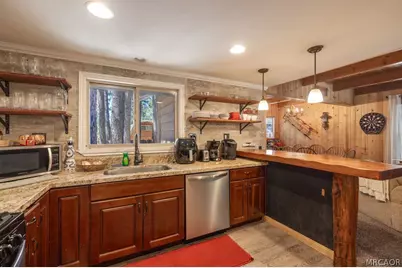 42676 La Placida Avenue, Big Bear Lake, CA 92315 - Photo 5