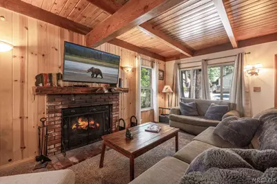 42676 La Placida Avenue, Big Bear Lake, CA 92315 - Photo 9
