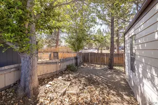 391 Montclair Dr, Big Bear City, CA 92314 - Photo 31