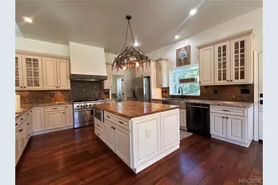 191 S Fairway Drive, Lake Arrowhead, CA 92352 - Photo 5