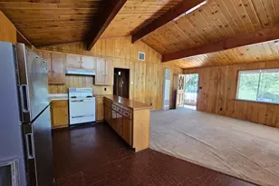 845 Moreno Ln, Big Bear Lake, CA 92386 - Photo 5