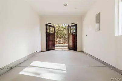 630 Victoria Lane, Sugarloaf, CA 92386 - Photo 21