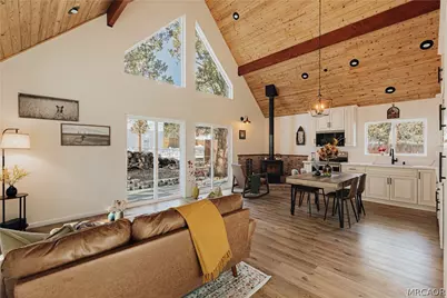 630 Victoria Lane, Sugarloaf, CA 92386 - Photo 3