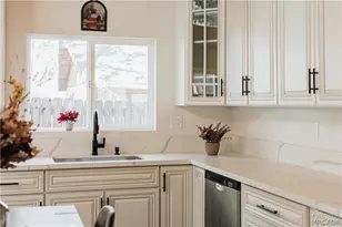 630 Victoria Ln, Sugarloaf, CA 92386 - Photo 5