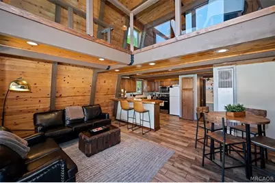 929 W Fairway Boulevard, Big Bear City, CA 92314 - Photo 9