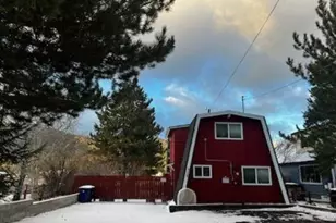 929 W Fairway Blvd, Big Bear City, CA 92314 - Photo 5