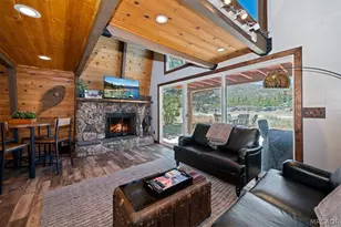 929 W Fairway Blvd, Big Bear City, CA 92314 - Photo 7