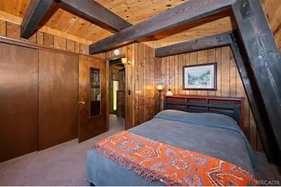 929 W Fairway Boulevard, Big Bear City, CA 92314 - Photo 23