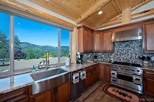 42367 Golden Oak Rd, Big Bear Lake, CA 92315 - Photo 23