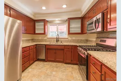 126 Eureka Drive, Big Bear Lake, CA 92315 - Photo 13