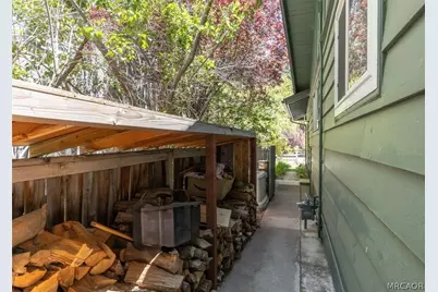 126 Eureka Drive, Big Bear Lake, CA 92315 - Photo 43