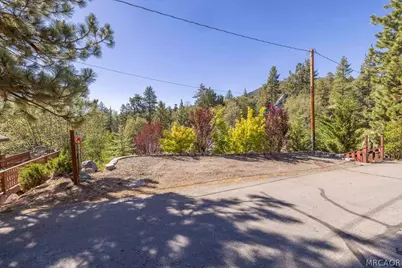 1126 Crags Lane, Fawnskin, CA 92333 - Photo 51