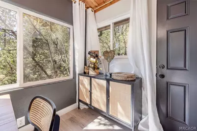 1126 Crags Lane, Fawnskin, CA 92333 - Photo 15