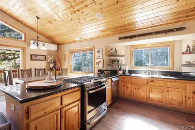 42741 Cougar Road, Big Bear Lake, CA 92315 - Photo 9
