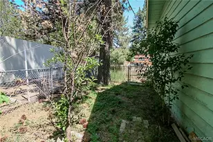 945 Greenway Dr, Big Bear City, CA 92314 - Photo 45