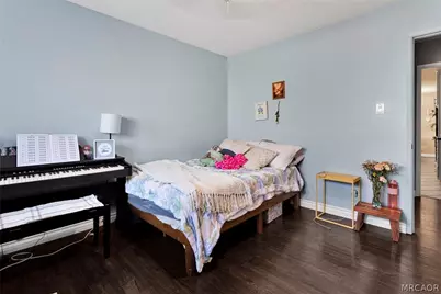 108 W Desert View Drive, Barstow, CA 92311 - Photo 19